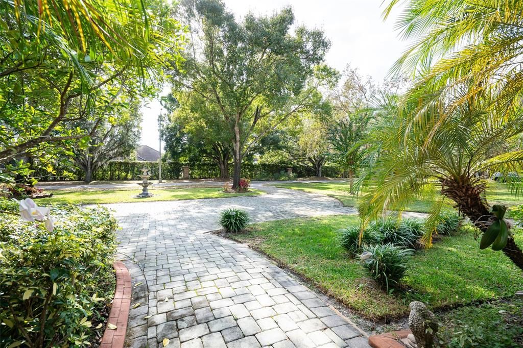 For Sale: $1,299,900 (5 beds, 3 baths, 3731 Square Feet)