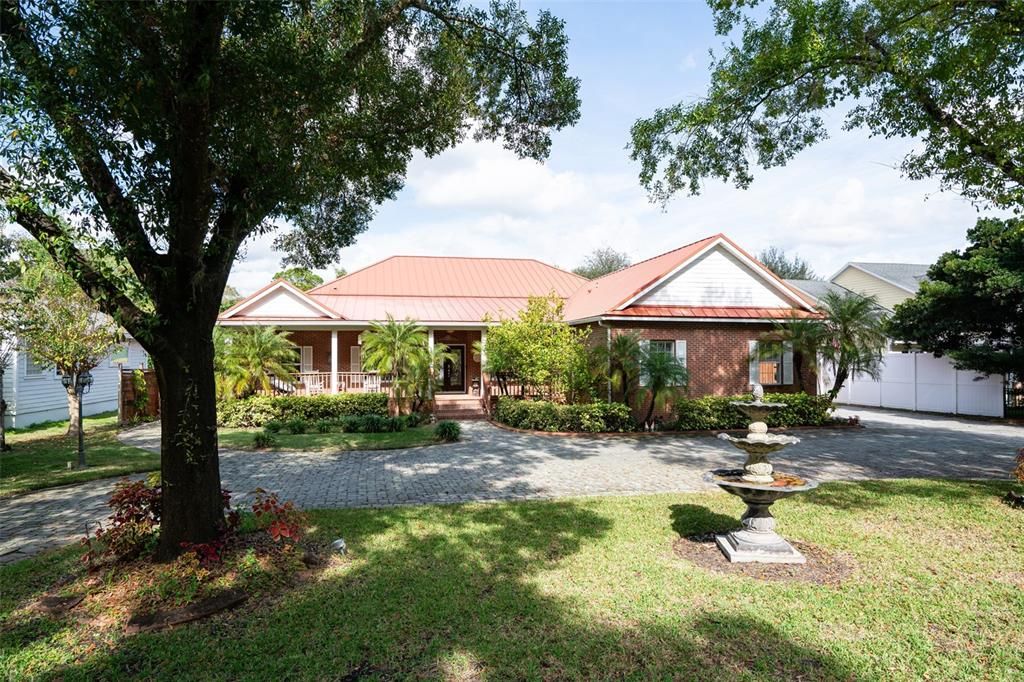 For Sale: $1,299,900 (5 beds, 3 baths, 3731 Square Feet)