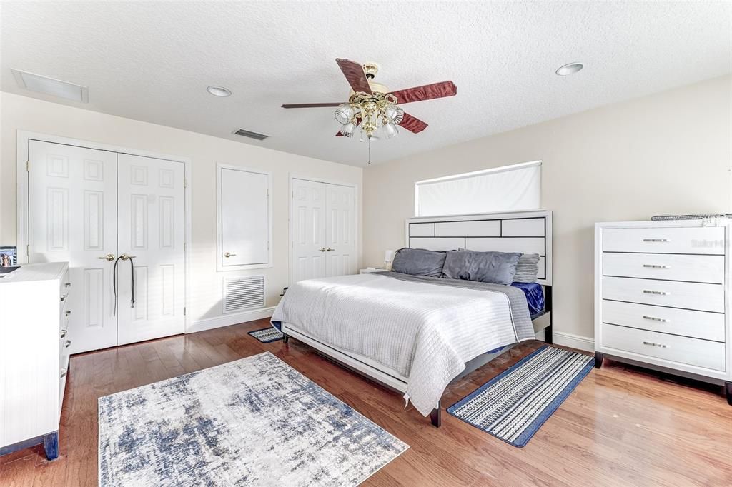 For Sale: $1,299,900 (5 beds, 3 baths, 3731 Square Feet)