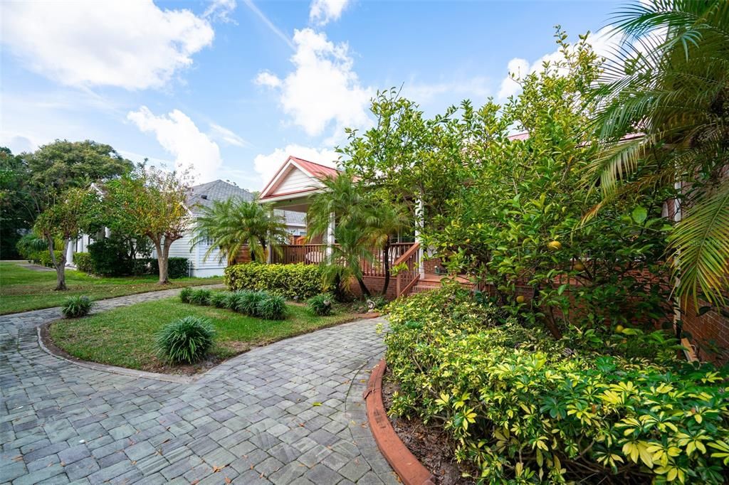 For Sale: $1,299,900 (5 beds, 3 baths, 3731 Square Feet)