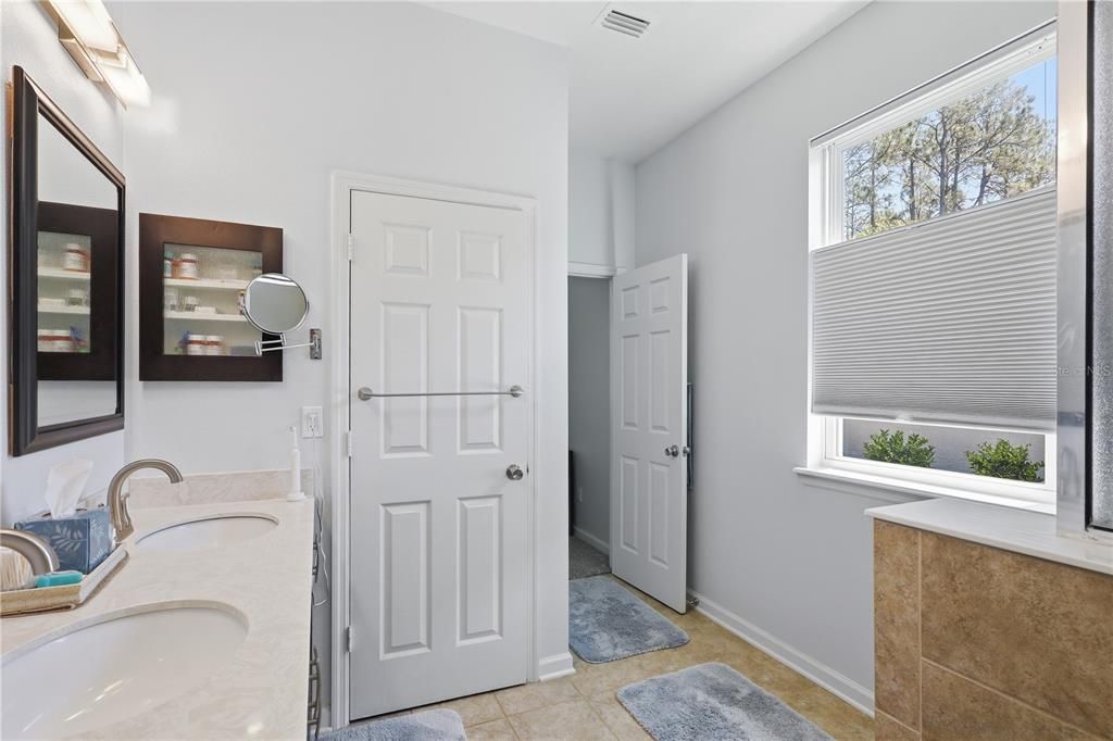 Active With Contract: $445,000 (4 beds, 2 baths, 1988 Square Feet)