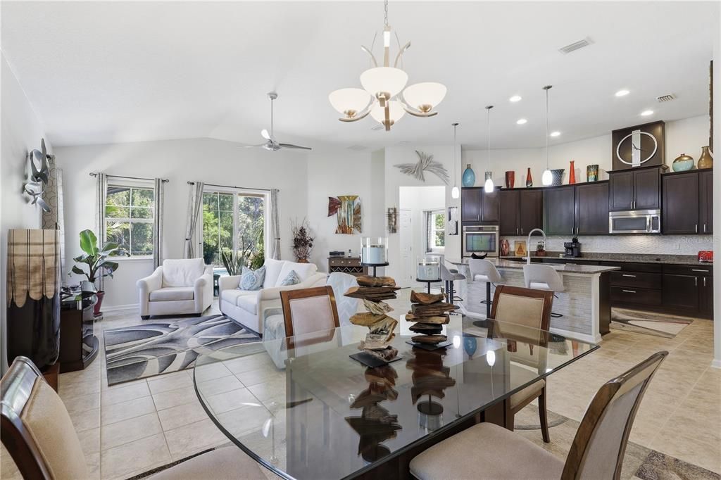 Active With Contract: $445,000 (4 beds, 2 baths, 1988 Square Feet)