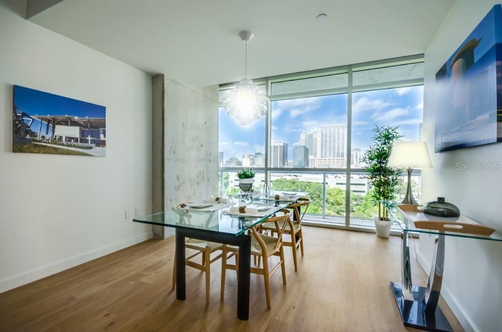 В аренду: $4,000 (3 спален, 2 ванн, 1706 Квадратных фут)