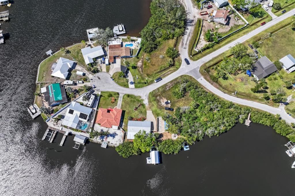 На продажу: $495,900 (2 спален, 2 ванн, 1092 Квадратных фут)