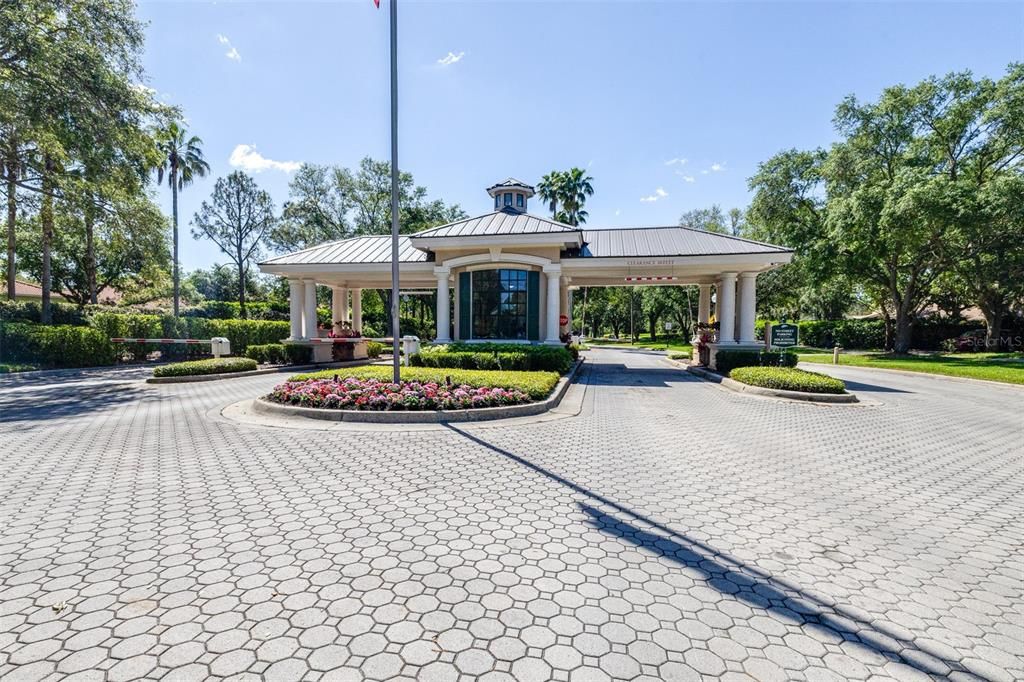 En Venta: $998,500 (5 camas, 4 baños, 3997 Pies cuadrados)