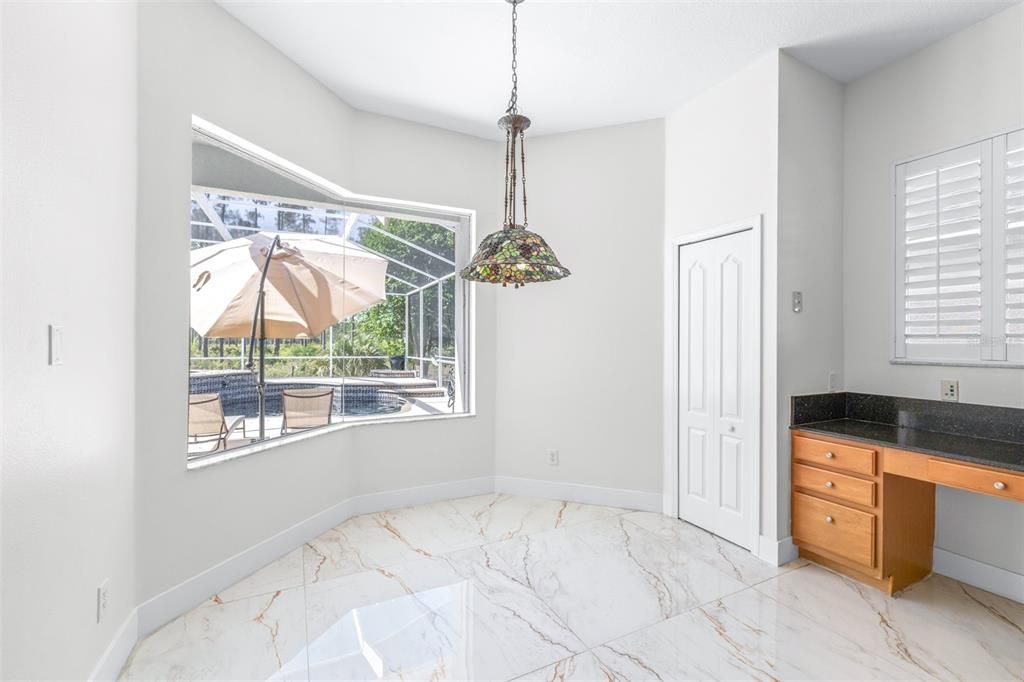 En Venta: $998,500 (5 camas, 4 baños, 3997 Pies cuadrados)
