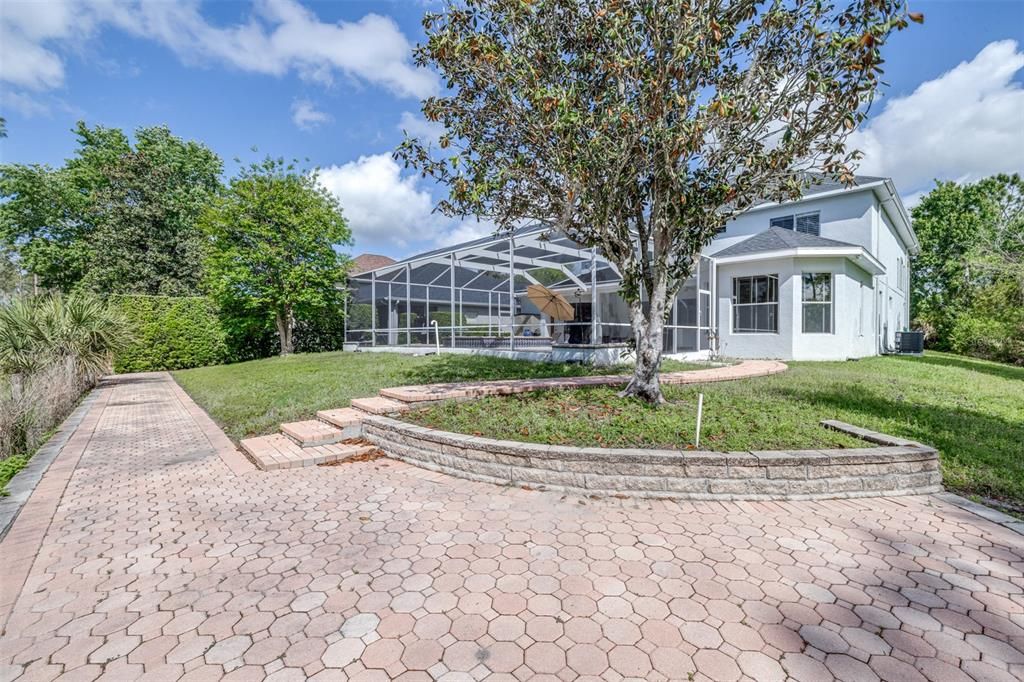 En Venta: $998,500 (5 camas, 4 baños, 3997 Pies cuadrados)
