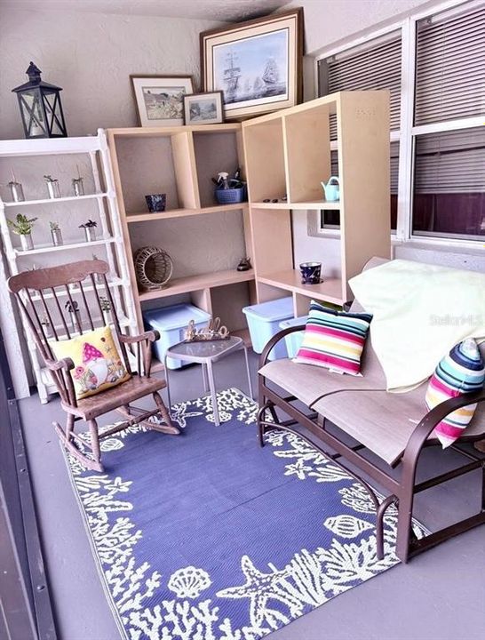 For Rent: $1,400 (2 beds, 2 baths, 1800 Square Feet)