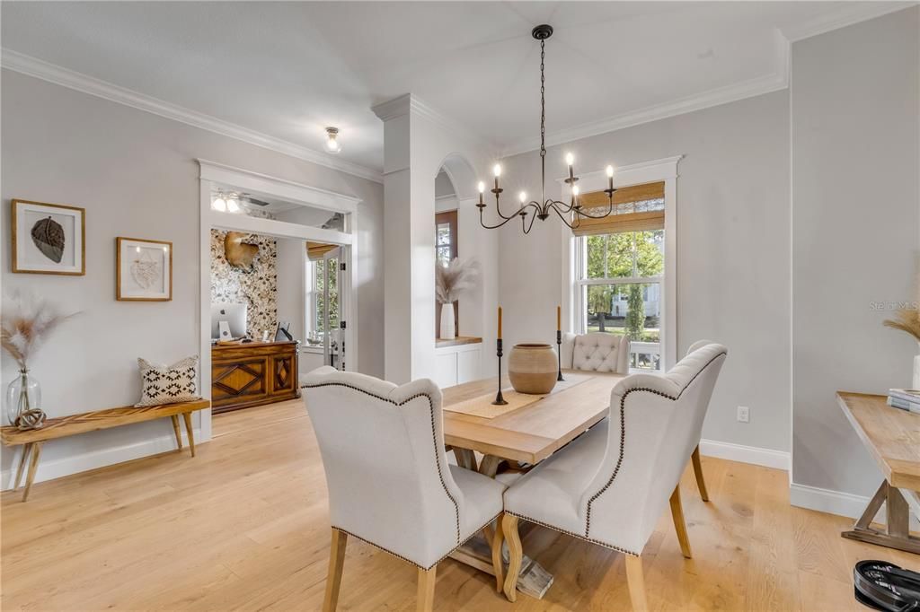 En Venta: $779,000 (3 camas, 2 baños, 2206 Pies cuadrados)