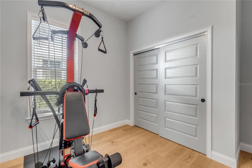 En Venta: $779,000 (3 camas, 2 baños, 2206 Pies cuadrados)