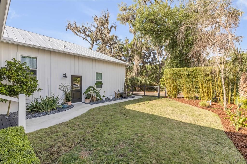 En Venta: $779,000 (3 camas, 2 baños, 2206 Pies cuadrados)