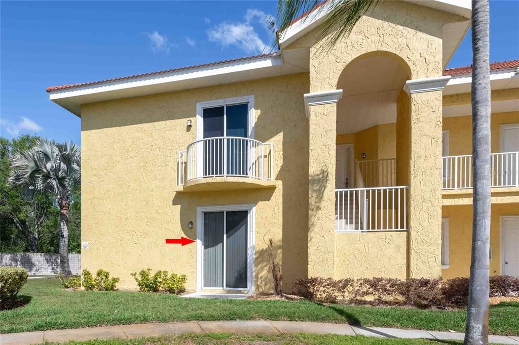 For Sale: $279,000 (2 beds, 2 baths, 1128 Square Feet)