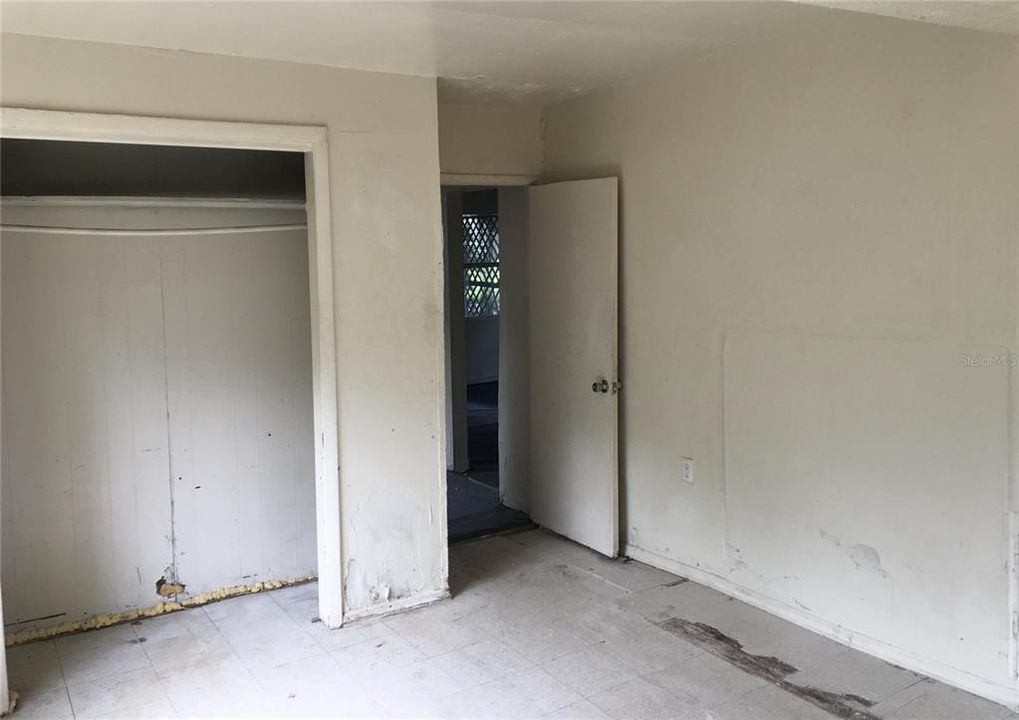 En Renta: $700 (2 camas, 1 baños, 648 Pies cuadrados)