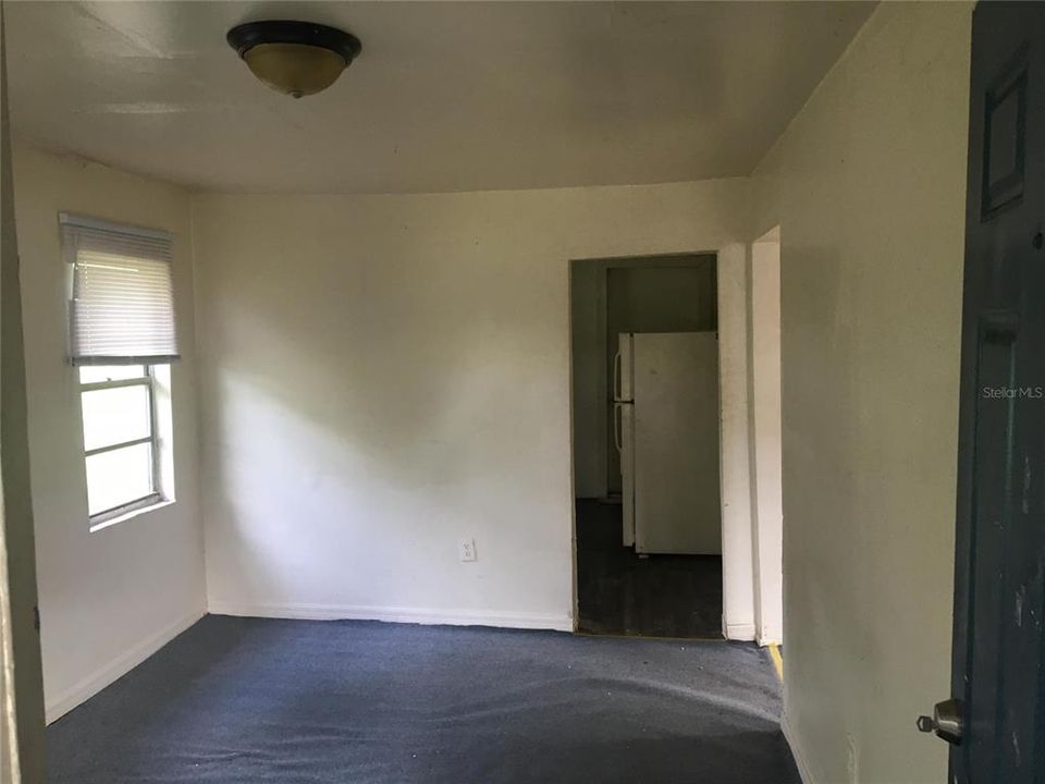 En Renta: $700 (2 camas, 1 baños, 648 Pies cuadrados)