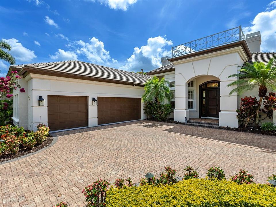 En Venta: $1,895,000 (4 camas, 3 baños, 3170 Pies cuadrados)
