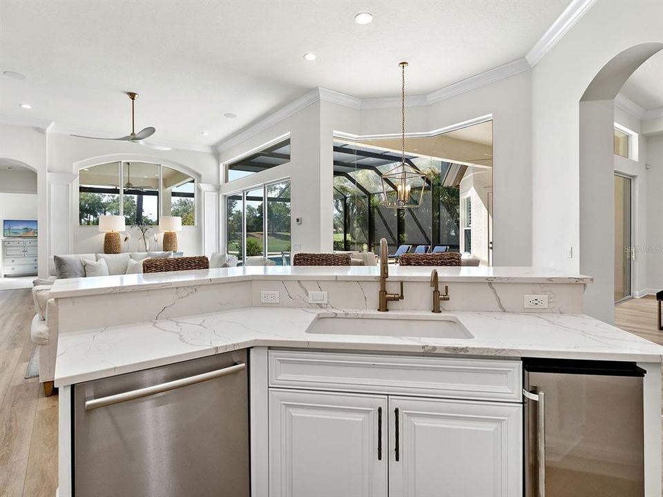 En Venta: $1,895,000 (4 camas, 3 baños, 3170 Pies cuadrados)