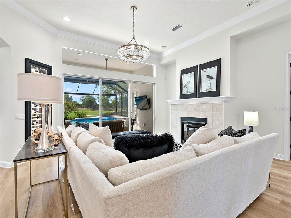 En Venta: $1,895,000 (4 camas, 3 baños, 3170 Pies cuadrados)
