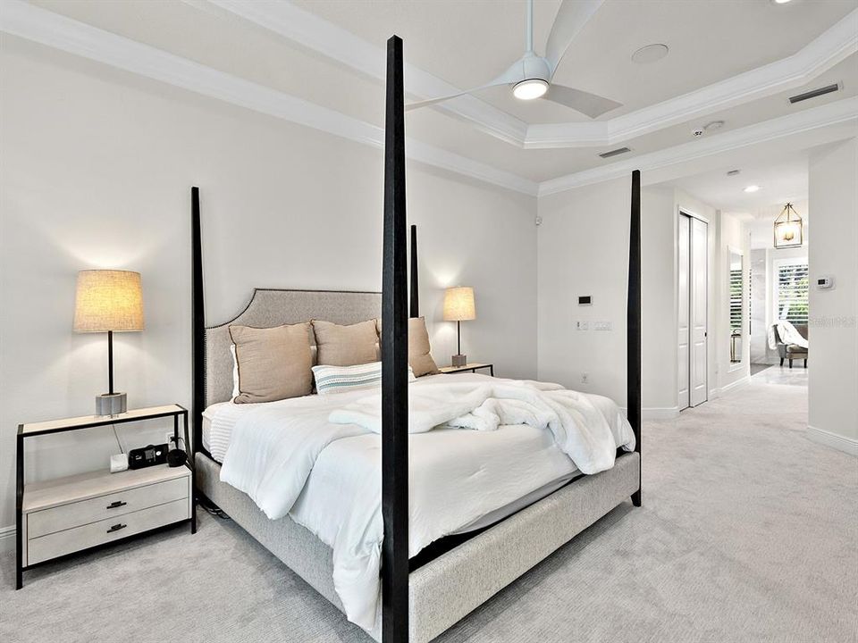 En Venta: $1,895,000 (4 camas, 3 baños, 3170 Pies cuadrados)