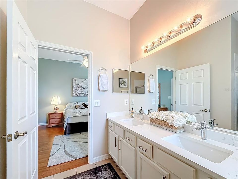 Active With Contract: $385,000 (3 beds, 2 baths, 2227 Square Feet)