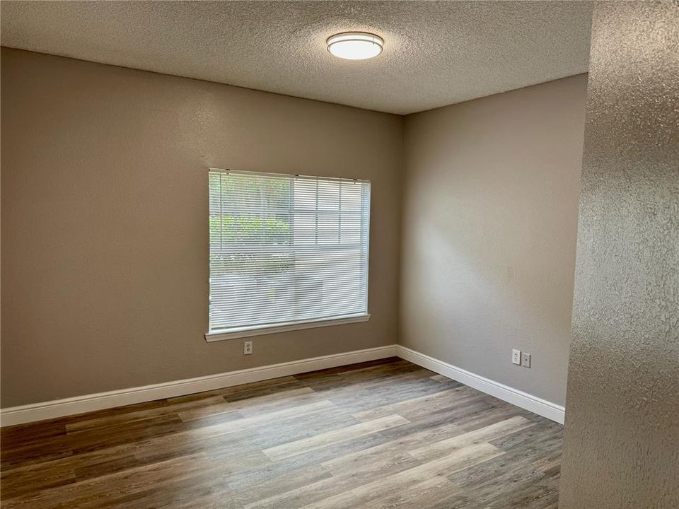 В аренду: $1,995 (3 спален, 2 ванн, 1333 Квадратных фут)