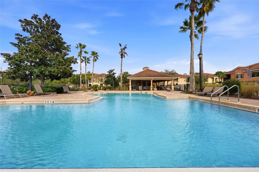 For Sale: $220,000 (2 beds, 2 baths, 1278 Square Feet)