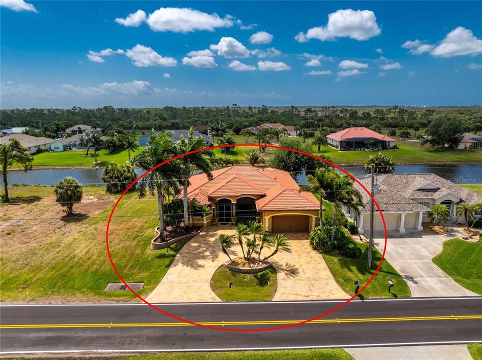 For Sale: $525,000 (3 beds, 2 baths, 2514 Square Feet)