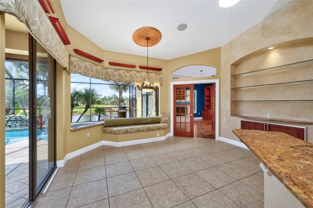 For Sale: $525,000 (3 beds, 2 baths, 2514 Square Feet)