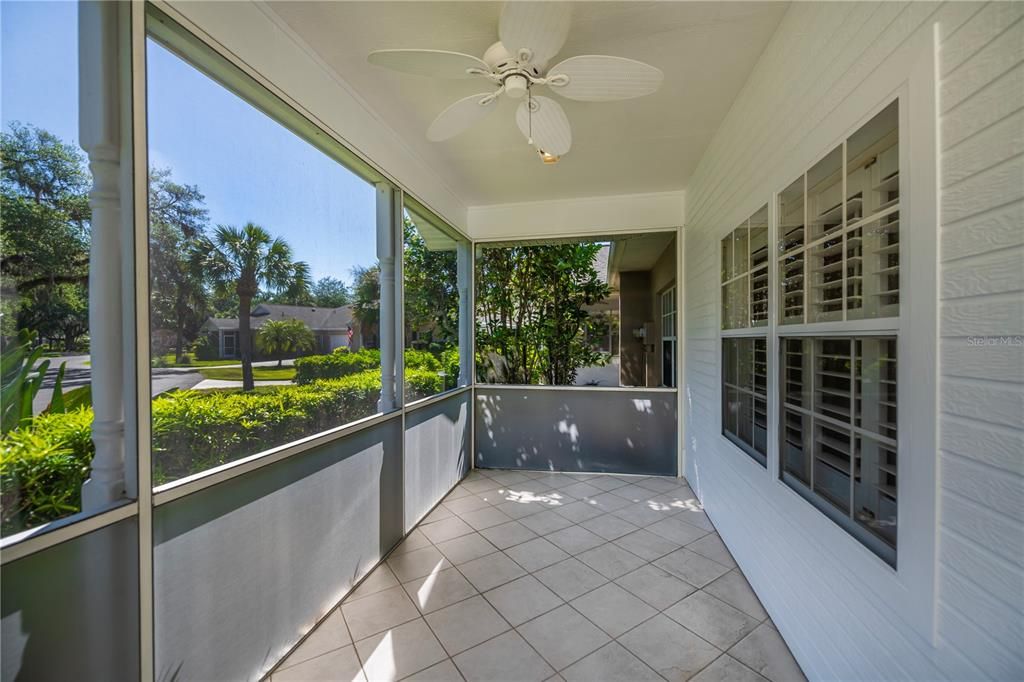 Activo con contrato: $229,900 (2 camas, 2 baños, 1190 Pies cuadrados)