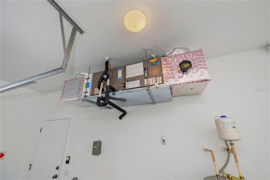 Activo con contrato: $229,900 (2 camas, 2 baños, 1190 Pies cuadrados)
