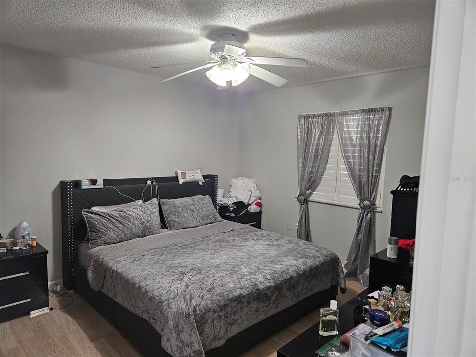 En Venta: $240,000 (2 camas, 2 baños, 1030 Pies cuadrados)