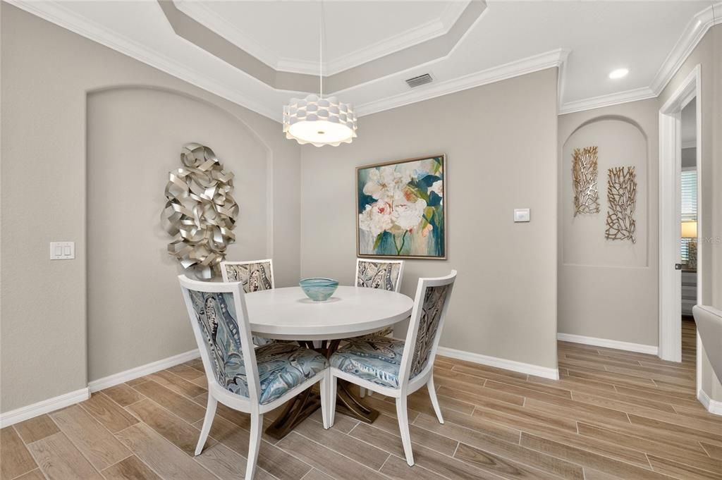 For Sale: $680,000 (2 beds, 2 baths, 1874 Square Feet)