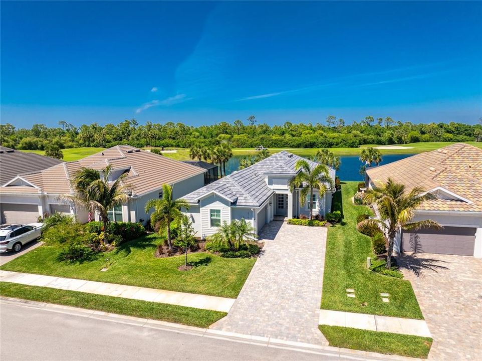 For Sale: $680,000 (2 beds, 2 baths, 1874 Square Feet)