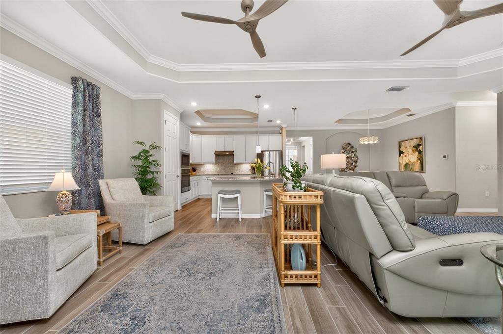 For Sale: $680,000 (2 beds, 2 baths, 1874 Square Feet)