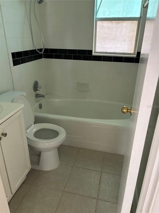 For Sale: $350,000 (6 beds, 0 baths, 1510 Square Feet)