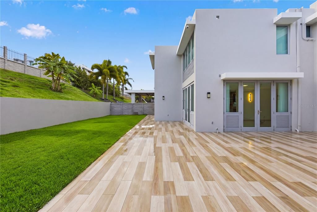 En Venta: $1,630,000 (5 camas, 3 baños, 3500 Pies cuadrados)