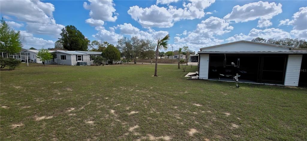 На продажу: $26,000 (0.19 acres)