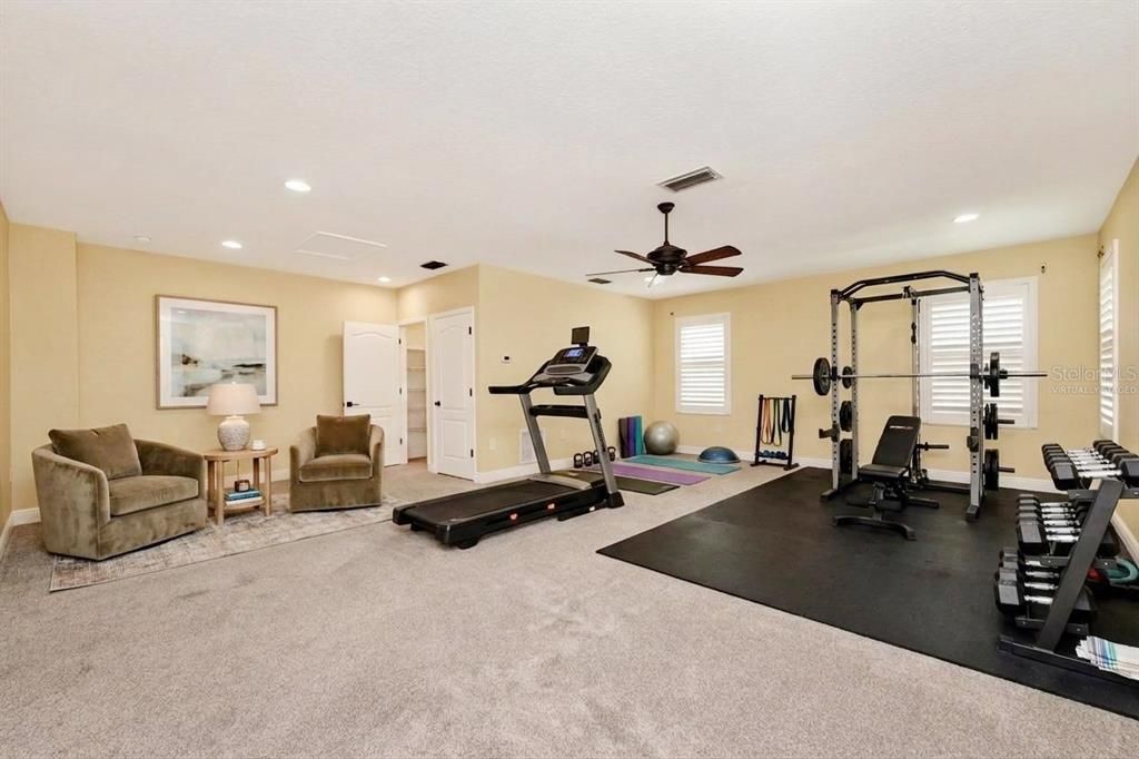 Active With Contract: $849,000 (3 beds, 3 baths, 3214 Square Feet)