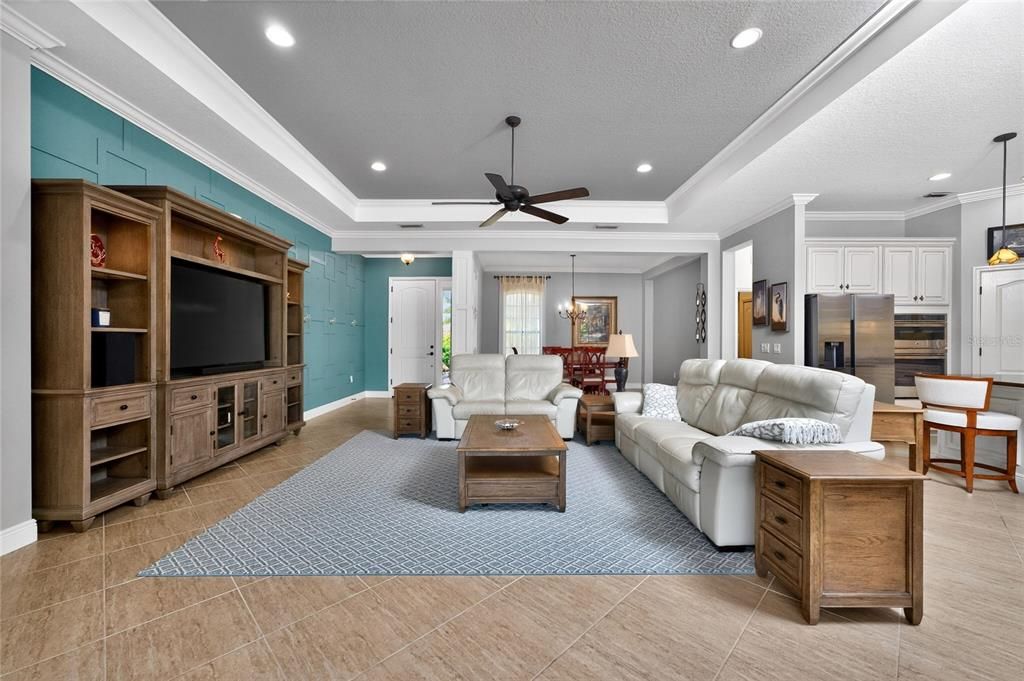 Active With Contract: $849,000 (3 beds, 3 baths, 3214 Square Feet)