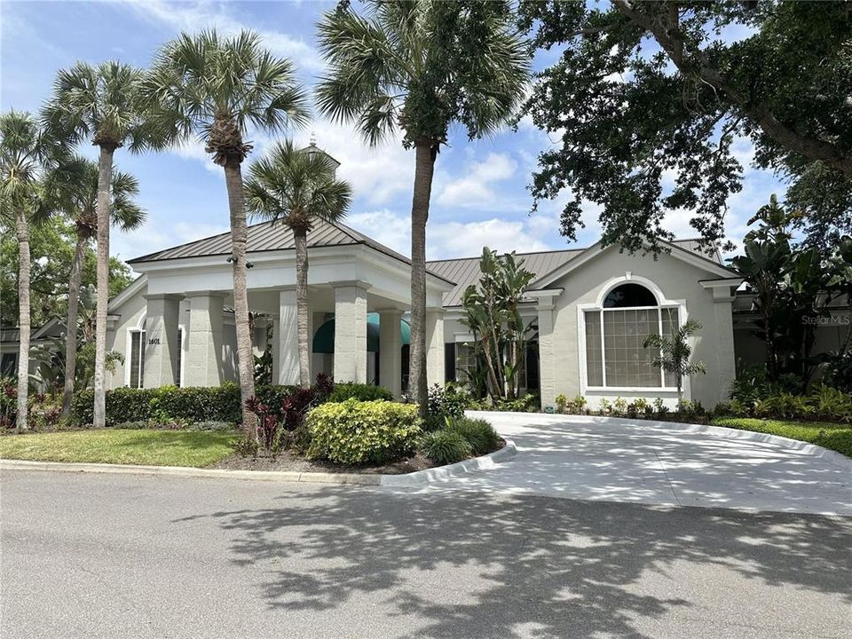 Active With Contract: $849,000 (3 beds, 3 baths, 3214 Square Feet)