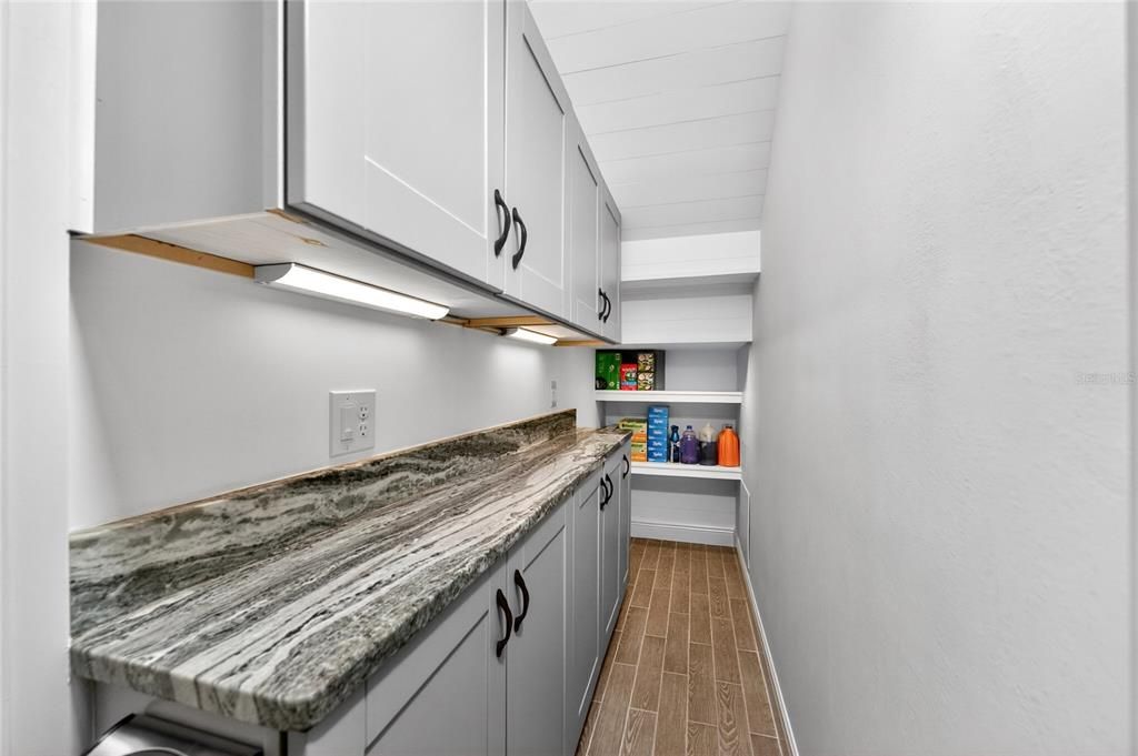 Active With Contract: $849,000 (3 beds, 3 baths, 3214 Square Feet)