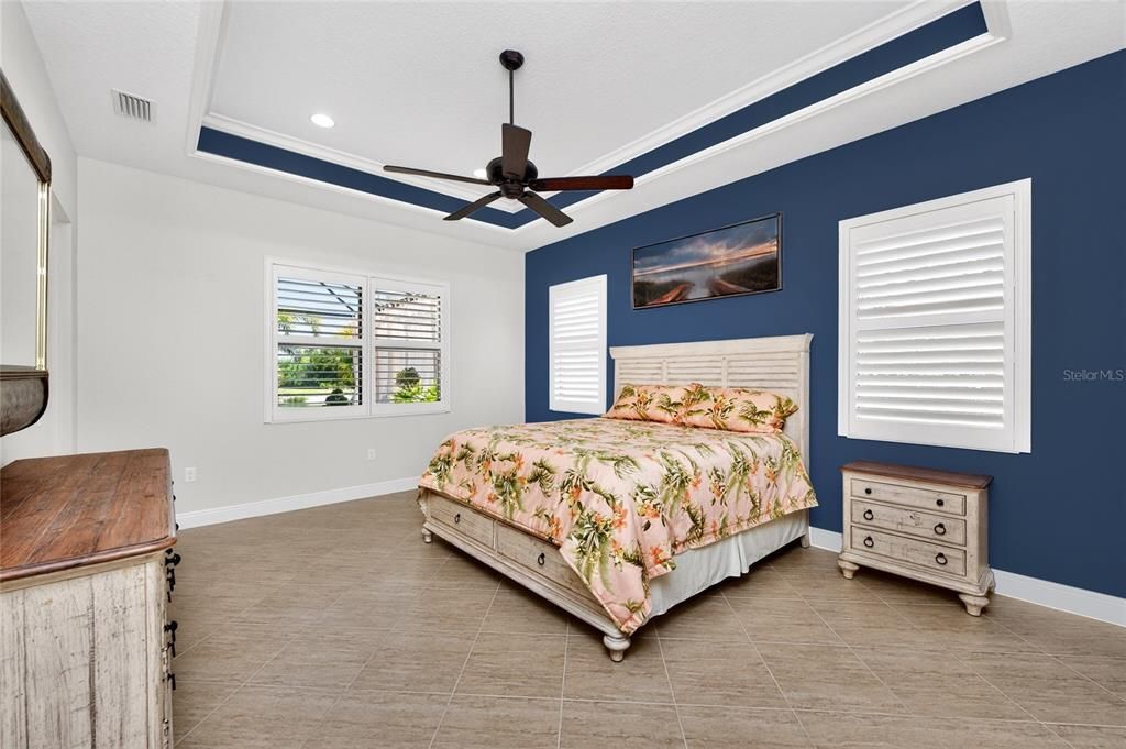 Active With Contract: $849,000 (3 beds, 3 baths, 3214 Square Feet)