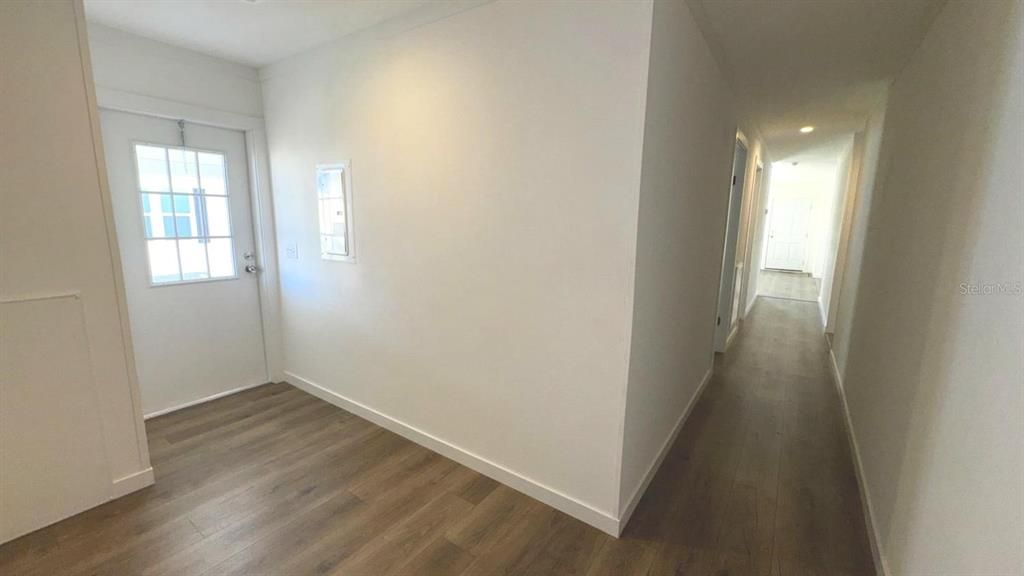 Activo con contrato: $184,770 (3 camas, 2 baños, 1280 Pies cuadrados)