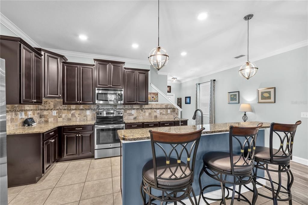 Active With Contract: $439,900 (3 beds, 2 baths, 2373 Square Feet)