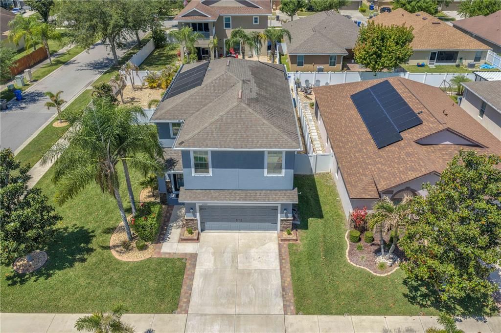 Active With Contract: $439,900 (3 beds, 2 baths, 2373 Square Feet)