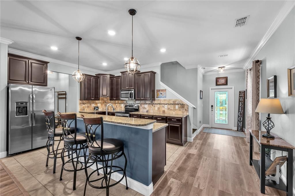 Active With Contract: $439,900 (3 beds, 2 baths, 2373 Square Feet)
