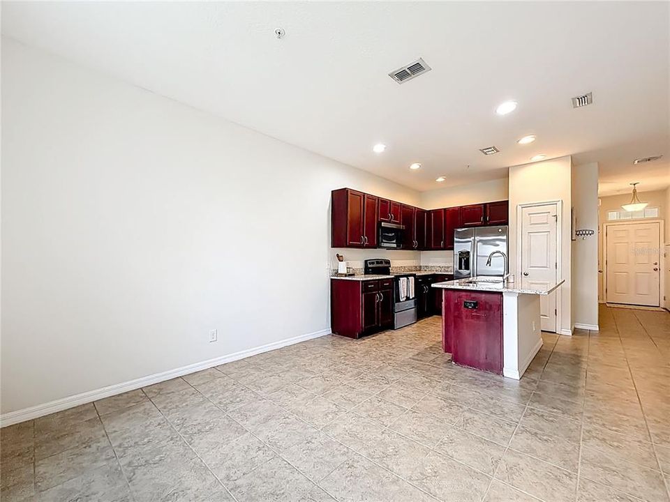 En Venta: $314,000 (3 camas, 2 baños, 1551 Pies cuadrados)
