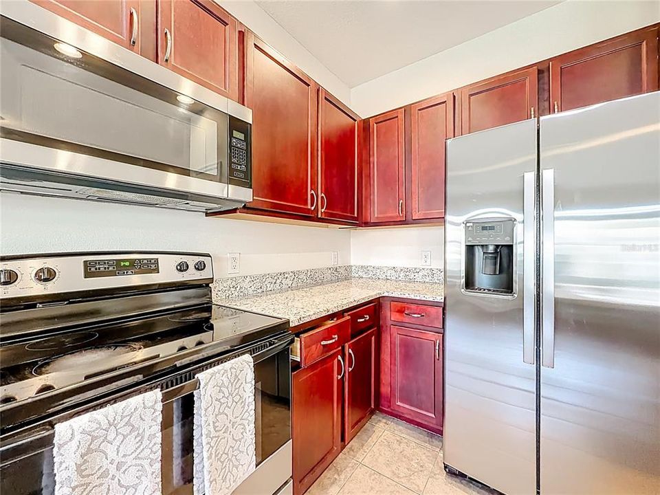 En Venta: $314,000 (3 camas, 2 baños, 1551 Pies cuadrados)