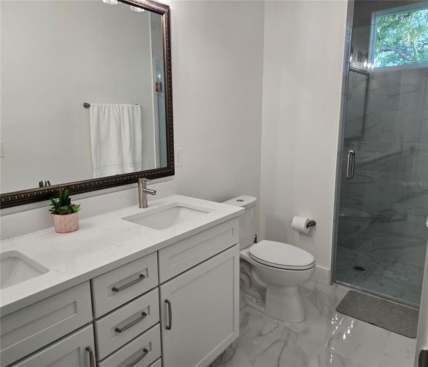 For Rent: $3,350 (3 beds, 2 baths, 2294 Square Feet)