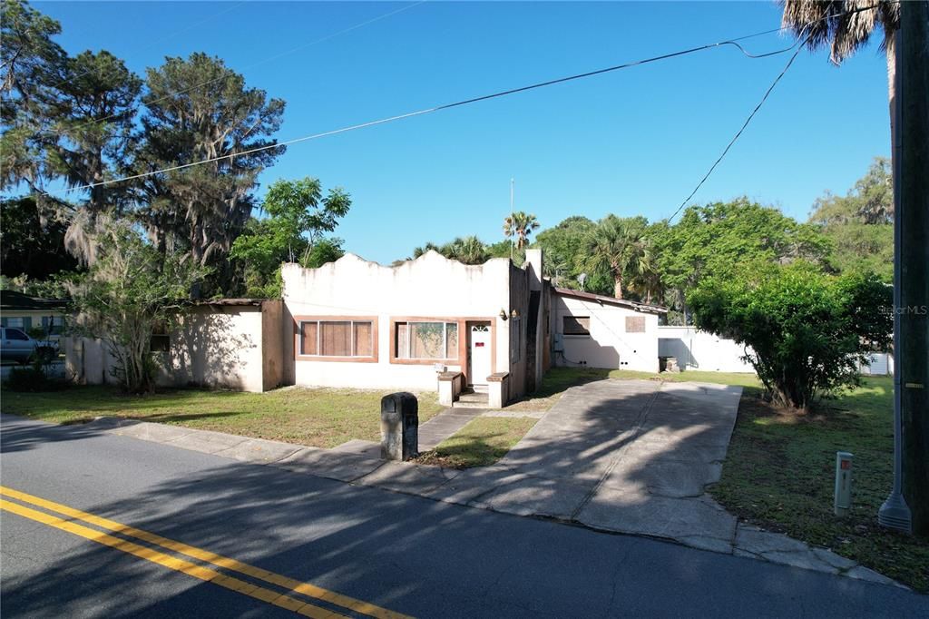 待售: $85,000 (0.18 acres)