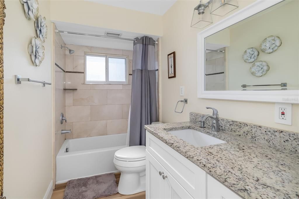 Active With Contract: $456,000 (2 beds, 2 baths, 1539 Square Feet)